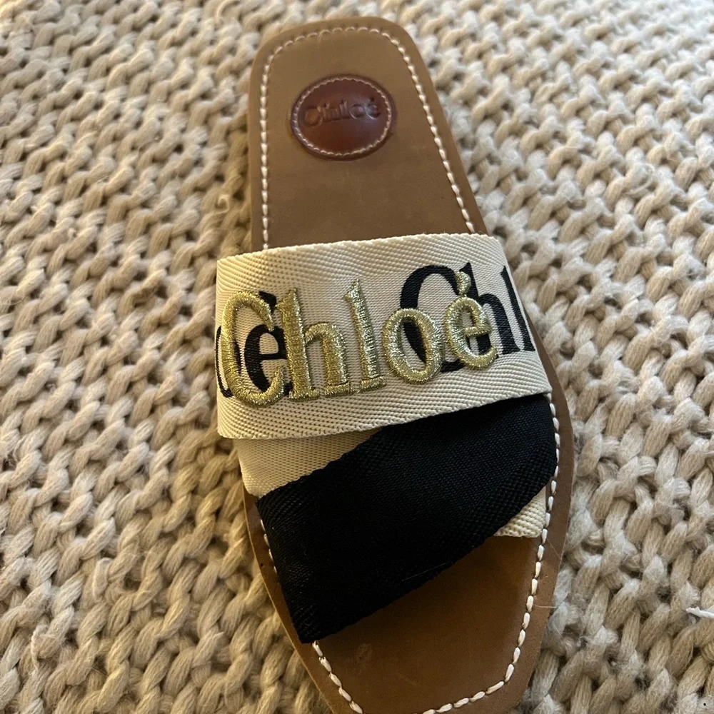 Chloe Beige and Black Sandals - Picture 4 of 4